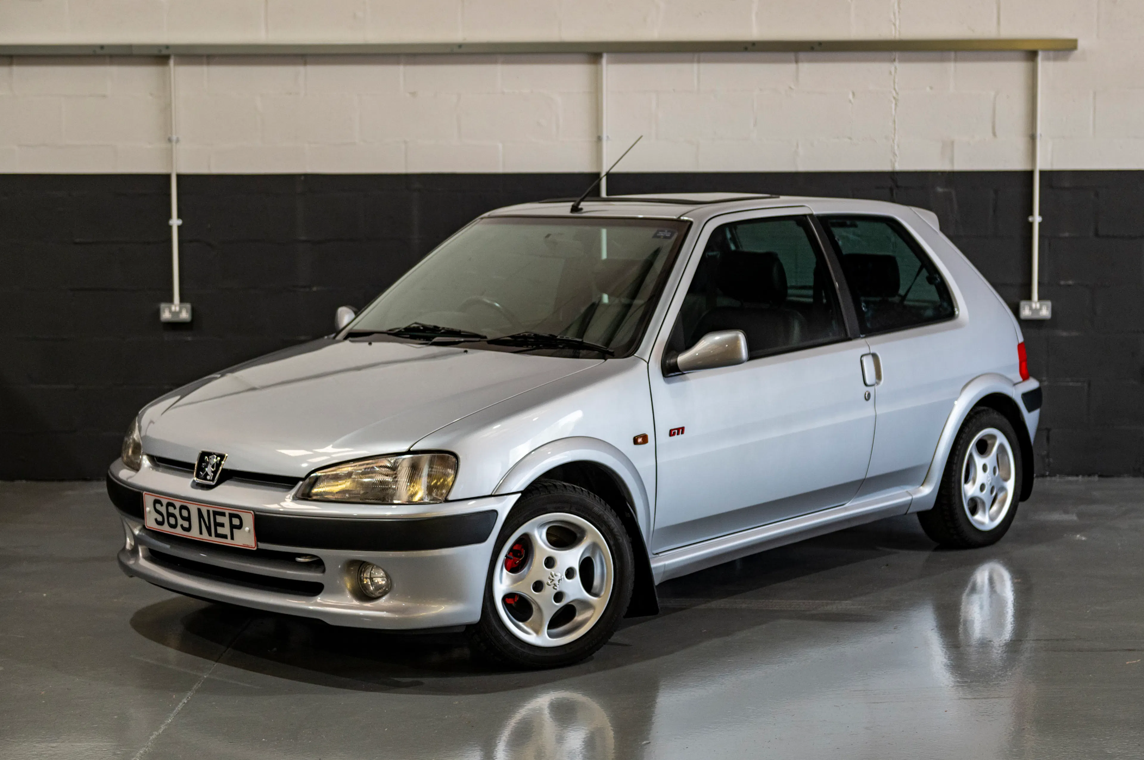 1998 Peugeot 106 VIN VF31CNFXE52272314 | Hagerty Valuation Tools®